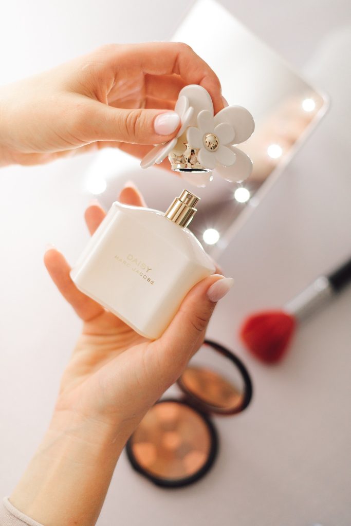 Modne perfumy 2024: Trendy zapachowe na przyszły rok!