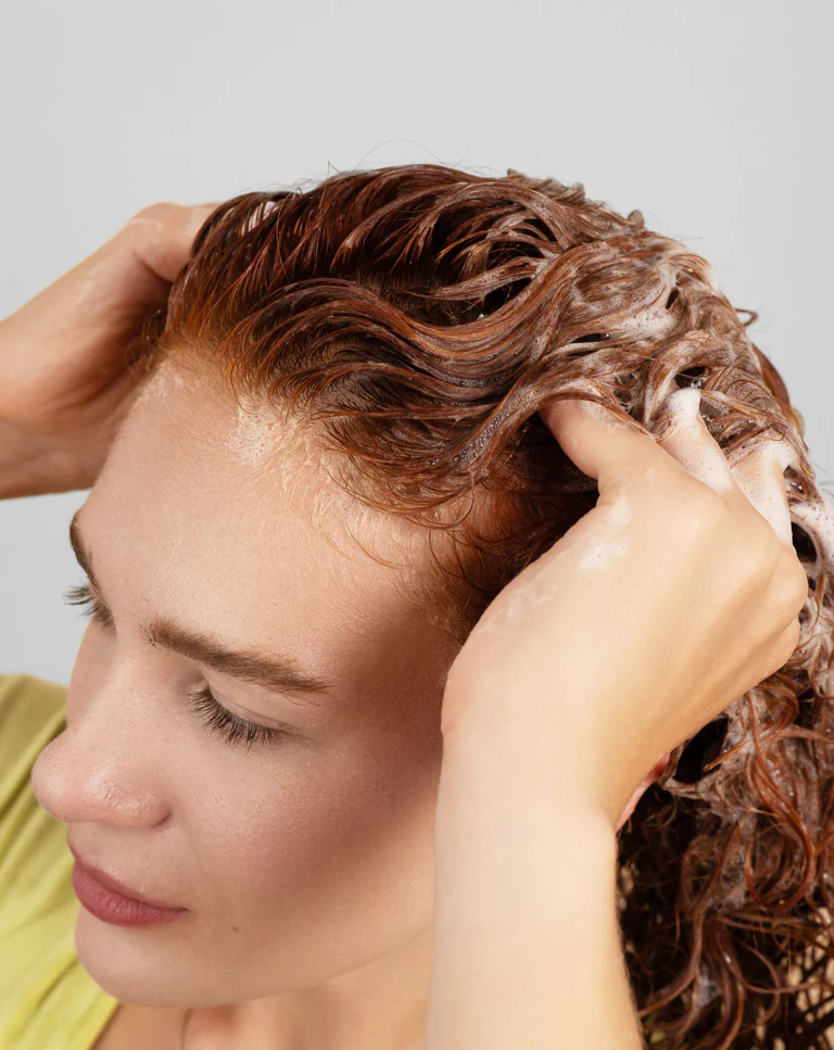 Szampony, które podkreślą Twój skręt!